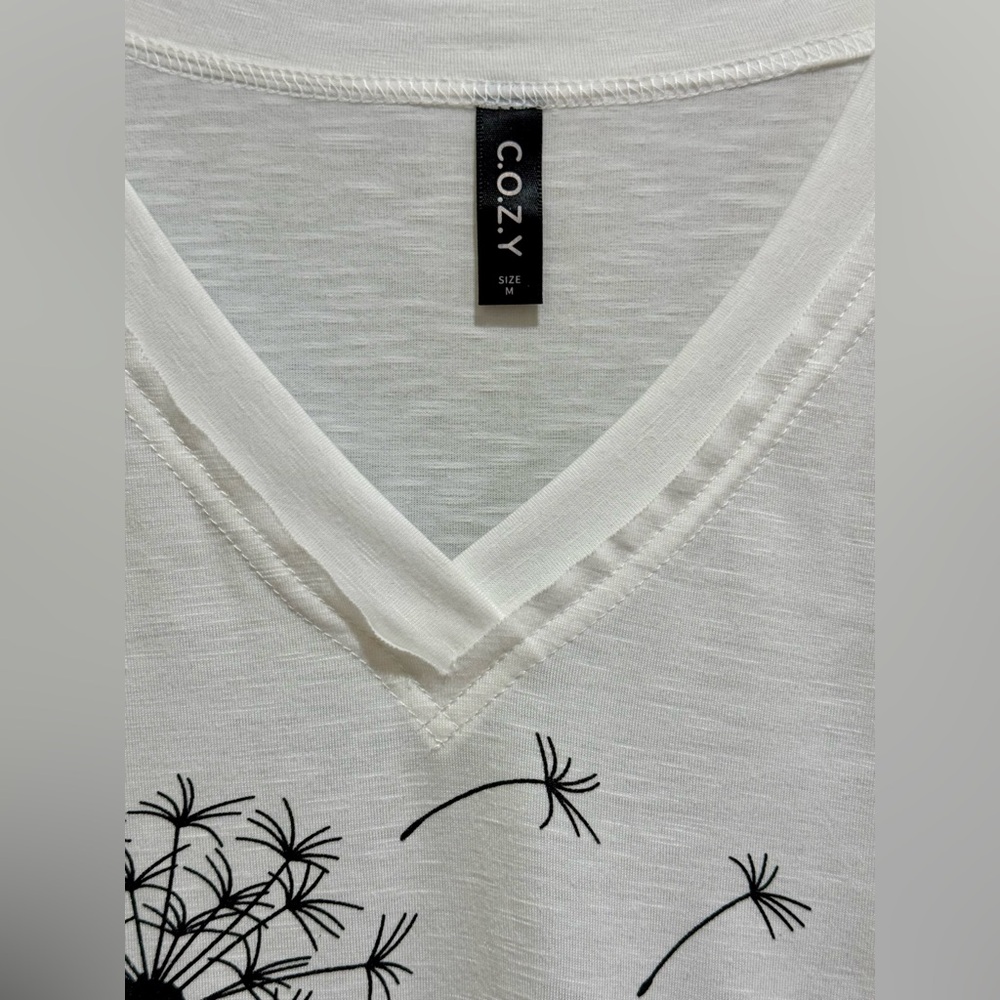 Cozy Casual White Long Sleeve Tee - Picture 2 of 3